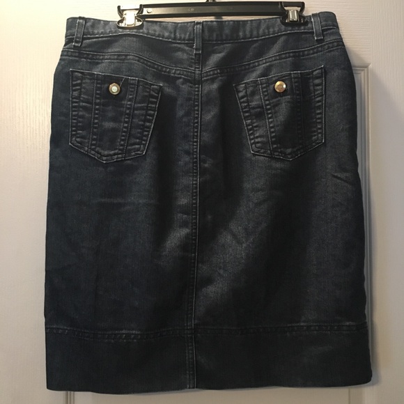 Jean skirt - Picture 3 of 4